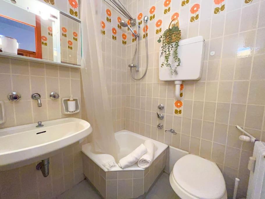 150M Dalle Piste - Parcheggio Gratis Artesina Ngoại thất bức ảnh